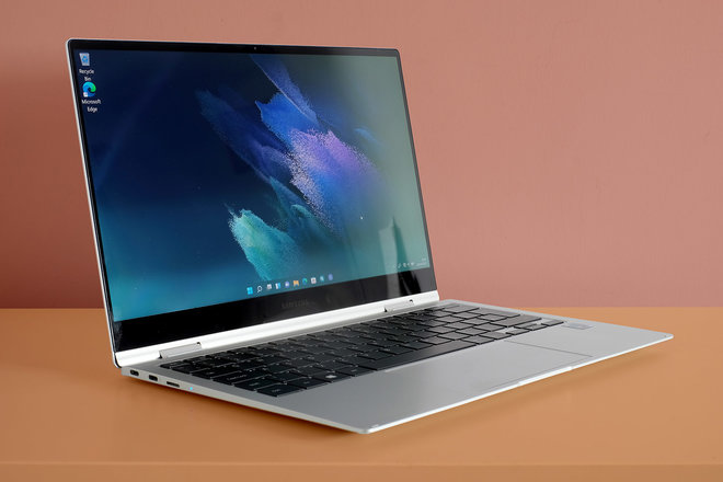 1634382076 962 Samsung Galaxy Book Pro 360 5G review connectiviteit is koning
