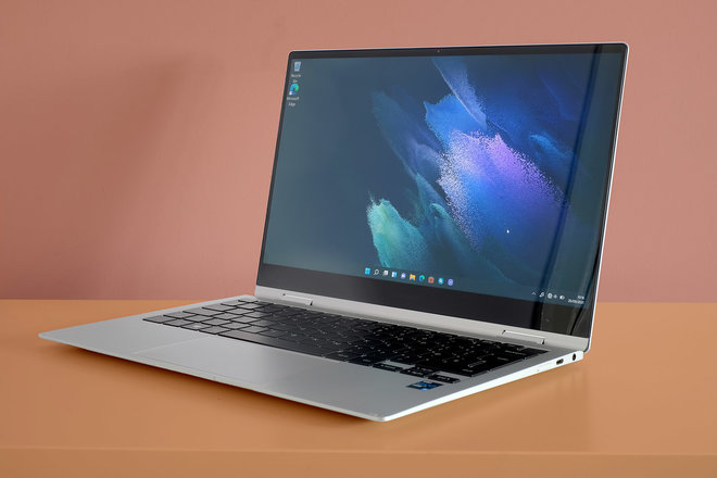 1634382077 160 Samsung Galaxy Book Pro 360 5G review connectiviteit is koning