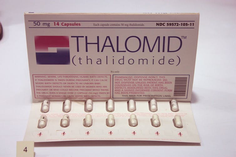 Afbeelding van een verpakking met Thalidomide-tabletten.