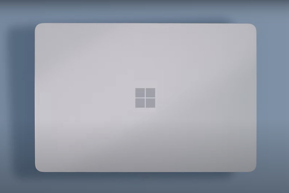 De supergoedkope Surface Laptop computer SE van Microsoft wordt geleverd