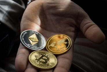 Geld verdienen met Bitcoin en crypto tussen kerst en oud