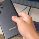 Samsung Galaxy Ultra 22 palms on fotos lek toont camera en