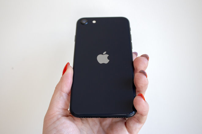 1647301963 724 Apple iPhone SE 2022 review Moet je de instap iPhone kopen