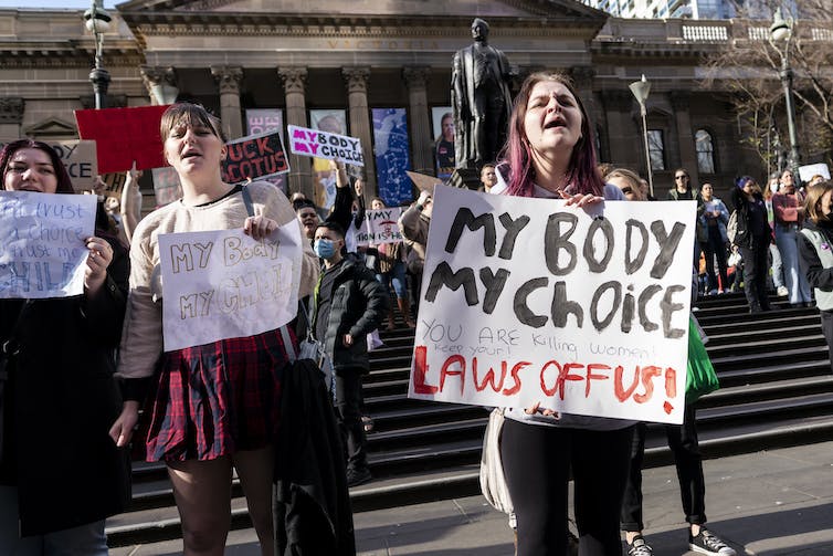Protesterende vrouwen in Melbourne.