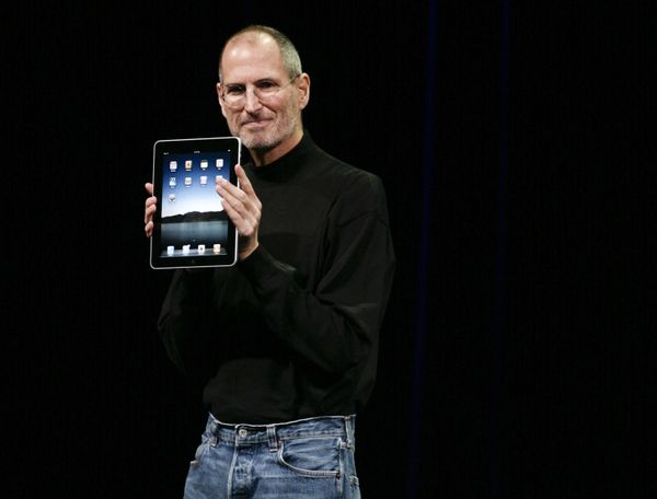 iPad, Steve Jobs, 2010